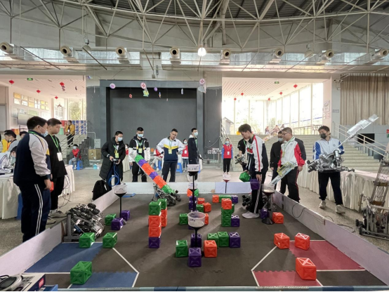 2021年第十六屆福州市青少年機(jī)器人競(jìng)賽簡(jiǎn)報(bào)