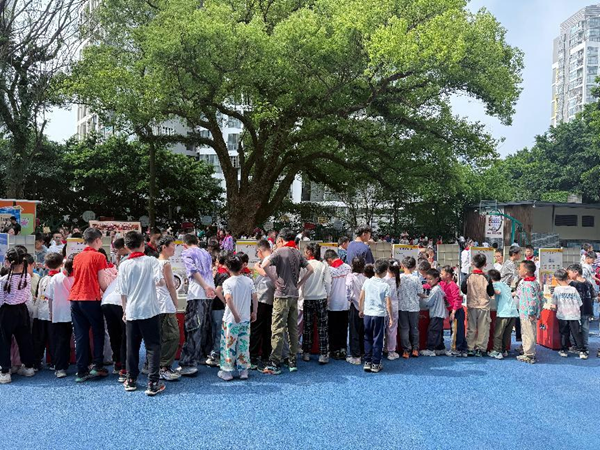 “智啟未來(lái)，科創(chuàng)童行”——福州科技館科普大篷車走進(jìn)福州市臺(tái)江第三中心小學(xué)