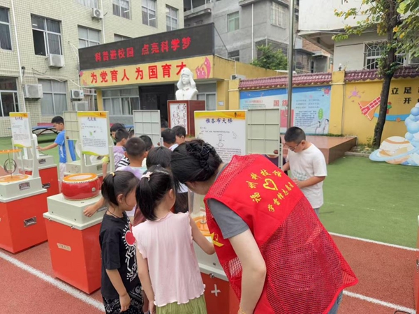 “科普之光照亮浦小，探索之路精彩紛呈”——閩侯上街實(shí)驗(yàn)浦口小學(xué)迎來奇妙科普之旅