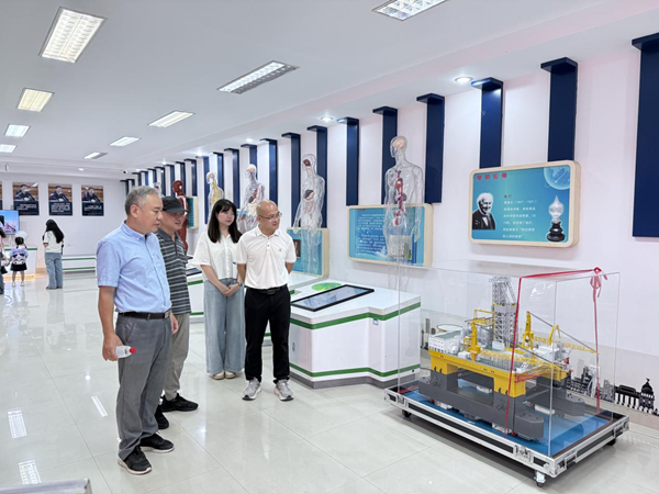 “探索科技，啟迪未來”——福州科技館流動科普展品巡展第二站羅源站正式起航