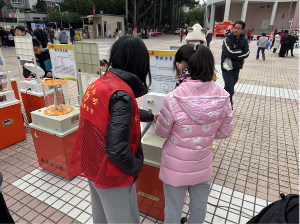 “少年強(qiáng)國夢，馳騁啟新程”——福州市青少年活動中心迎來奇妙科普之旅