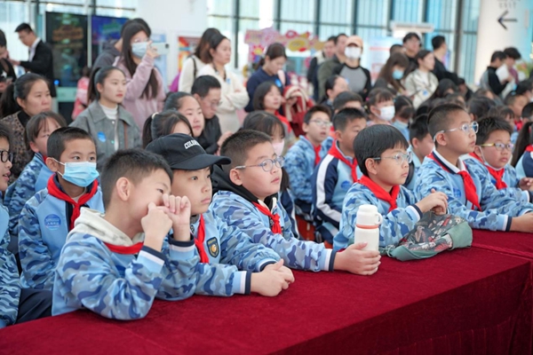 “智匯青春！創(chuàng)享未來” 第十五屆在榕高校大學(xué)生科學(xué)藝術(shù)展演頒獎典禮圓滿落幕