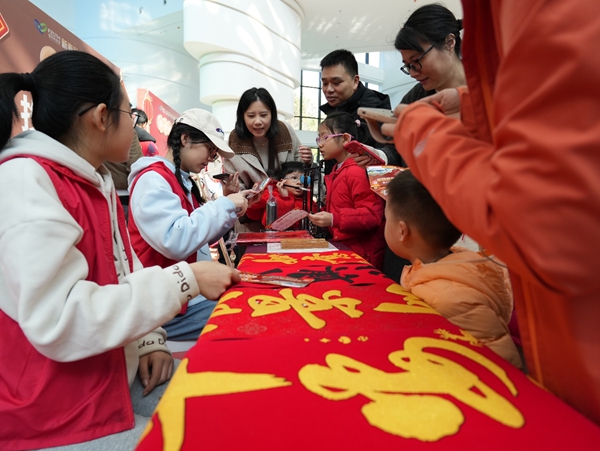 新春游園 | 來(lái)福州科技館遇見(jiàn)古今，碰撞“科技年味兒”