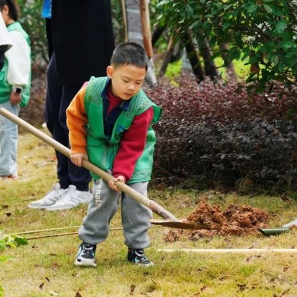 童心植夢·科創(chuàng)未來 | 科技館植樹節(jié)主題活動(dòng)， 給童年的春天添點(diǎn)“綠”