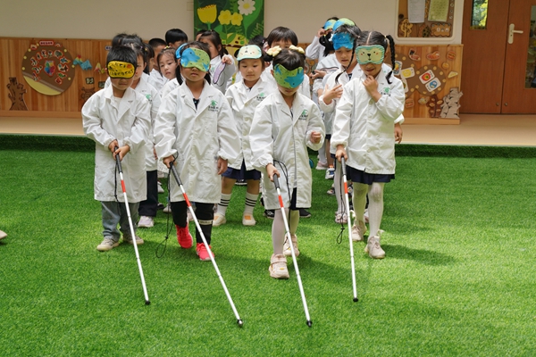 福州科技館眼健康分館開(kāi)展2023年“全國(guó)科技工作者日”系列活動(dòng)