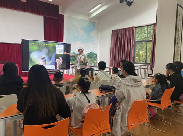 2023年福州動物園全國科普日系列活動之動物課堂《秋蟲》 2023年福州動物園全國科普日系列活動之動物課堂《秋蟲》