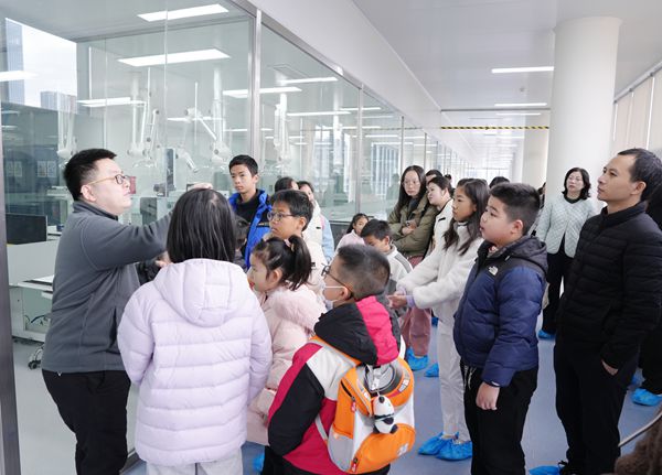 靈芝閩都研學(xué)行:探秘「仙草」背后的科學(xué)密碼 靈芝閩都研學(xué)行:探秘「仙草」背后的科學(xué)密碼