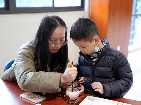 靈芝閩都研學(xué)行:探秘「仙草」背后的科學(xué)密碼 靈芝閩都研學(xué)行:探秘「仙草」背后的科學(xué)密碼