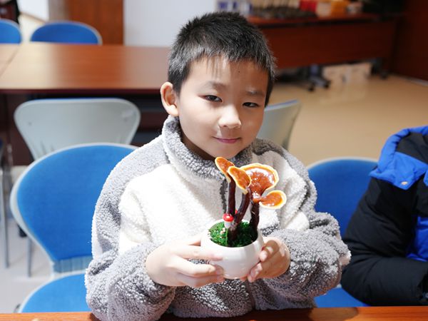 靈芝閩都研學(xué)行:探秘「仙草」背后的科學(xué)密碼 靈芝閩都研學(xué)行:探秘「仙草」背后的科學(xué)密碼