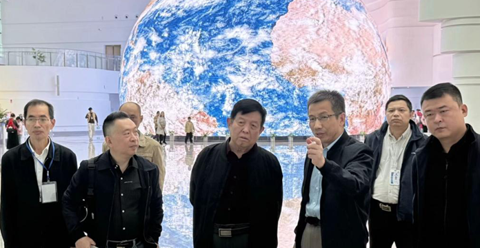 中國工程院院士李玉到訪福州科技館
