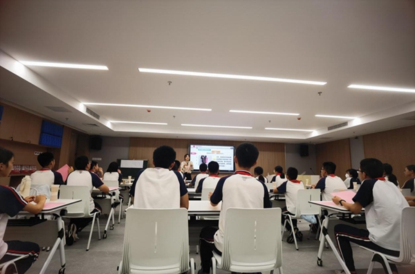 2025年福建省中小學(xué)科學(xué)教育系統(tǒng)活動（福州專場）福州科技館分會場活動圓滿舉行