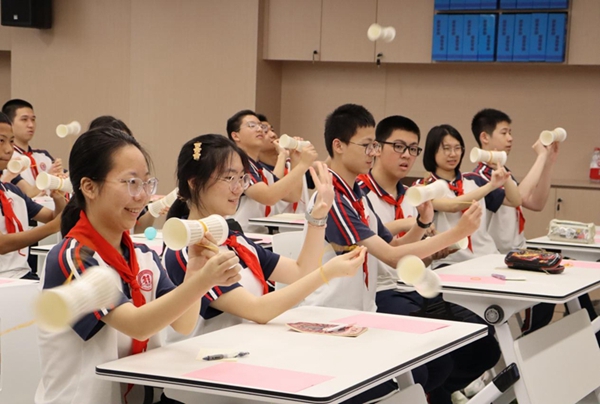 2025年福建省中小學(xué)科學(xué)教育系統(tǒng)活動（福州專場）福州科技館分會場活動圓滿舉行